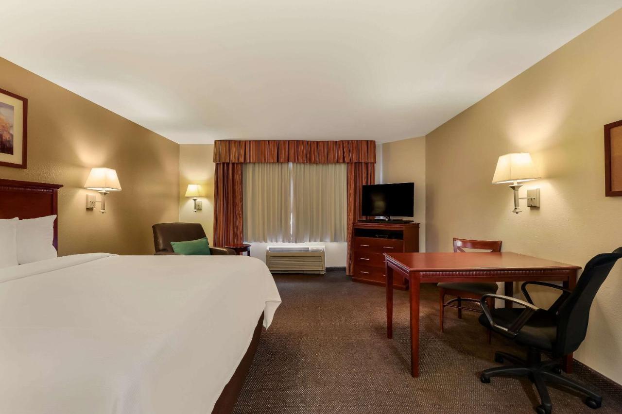 Mainstay Suites Fitchburg - מדיסון מראה חיצוני תמונה