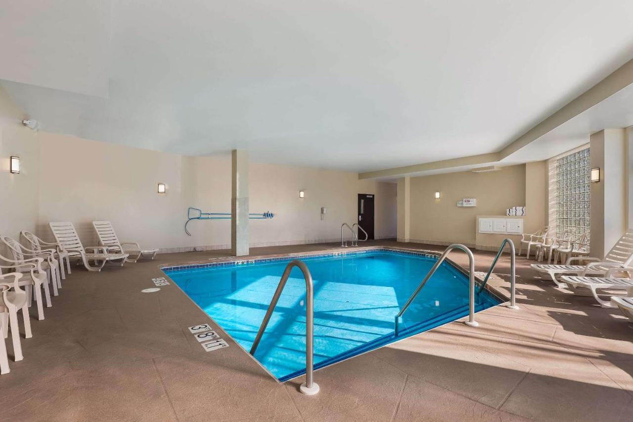 Mainstay Suites Fitchburg - מדיסון מראה חיצוני תמונה