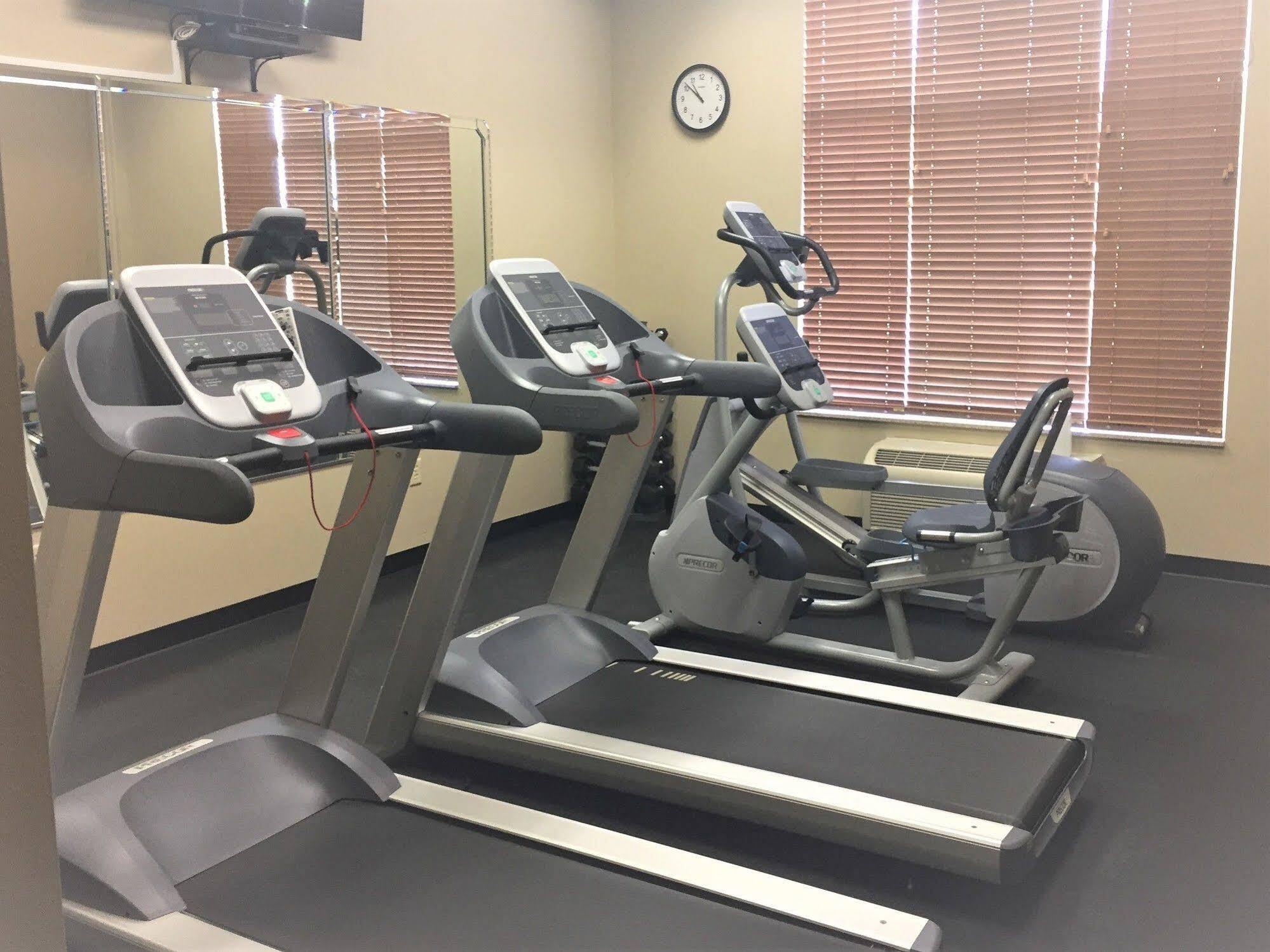 Mainstay Suites Fitchburg - מדיסון מראה חיצוני תמונה